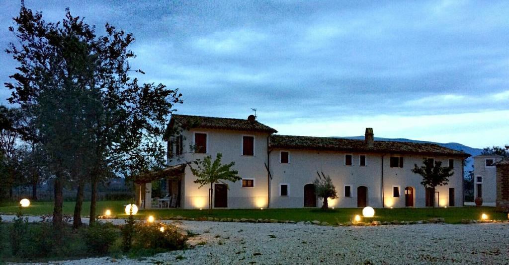 Podere Le Volte Degli Angeli Spello Exterior photo