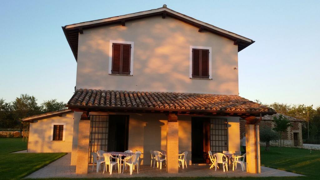 Podere Le Volte Degli Angeli Spello Exterior photo