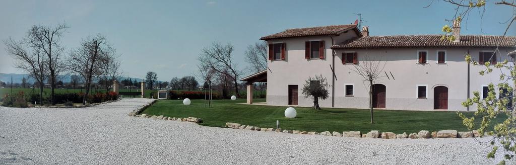 Podere Le Volte Degli Angeli Spello Exterior photo